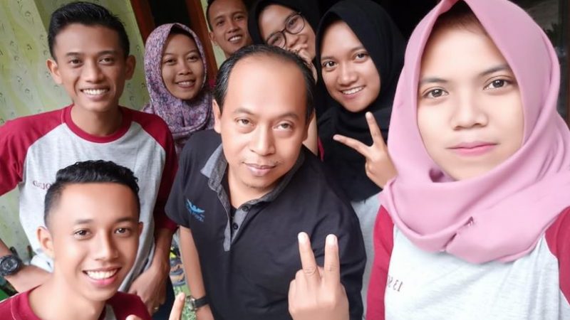 Kegiatan Pembinaan Dan Pendampingan Pada Kelompok Usaha  Warga  (Desa Sirnoboyo)