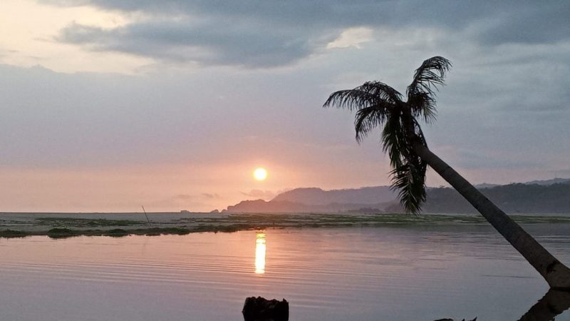 Senja Lukisan Terindah  di Atas Cakrawala  Pacitan