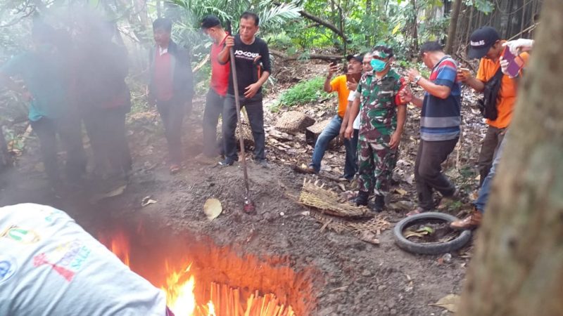 Babinsa Manahan Bekerjasama dengan BKSDA Jateng Berperan Aktif Dalam Upaya Mencegah Penyebaran Virus Corona