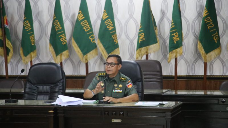 Kasipersrem 071/Wijayakusuma Letkol Inf Harton, S.Pd., Berikan Sosialisasi Sensus Penduduk (SP 2020)