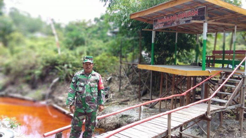 Babinsa Koramil 1012-10/Kota, Barito Selatan Sulap Kebun Karet Jadi Obyek Wisata
