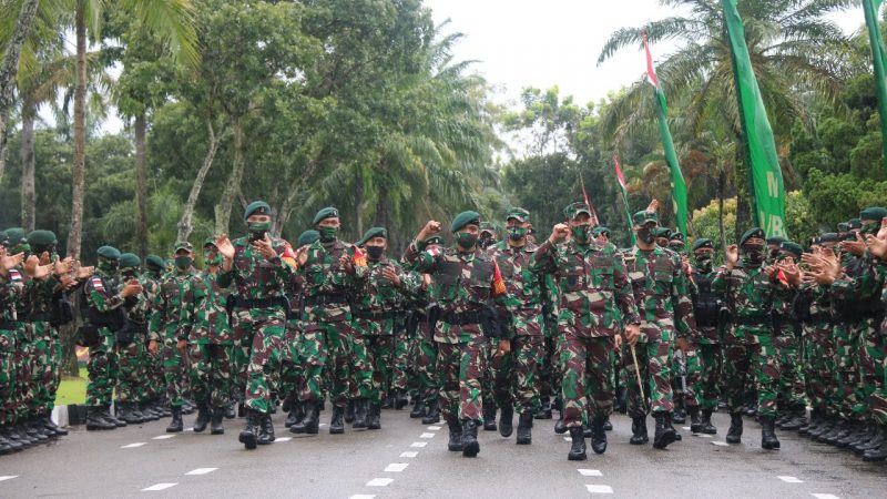 Pangdam I/BB Periksa Kesiapan Operasi Satgas Yonif Raider 100/PS Pengamanan Perbatasan RI-PNG