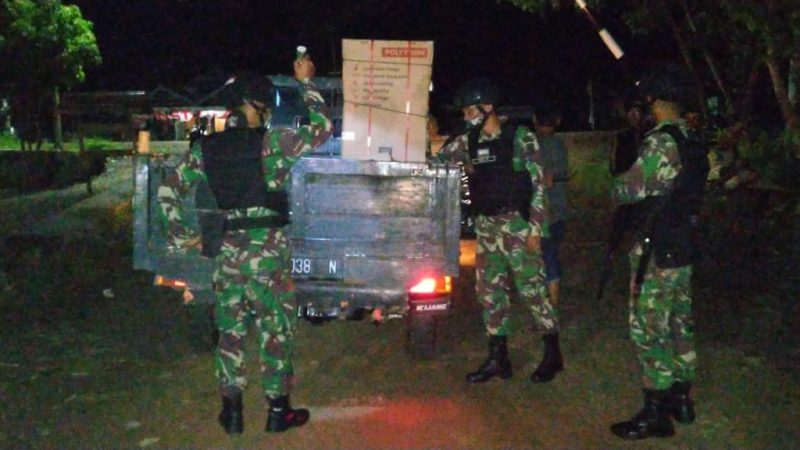 Pastikan Perbatasan Aman, Satgas Yonif 623 Gelar Pemeriksaan Rutin Pelintas Batas