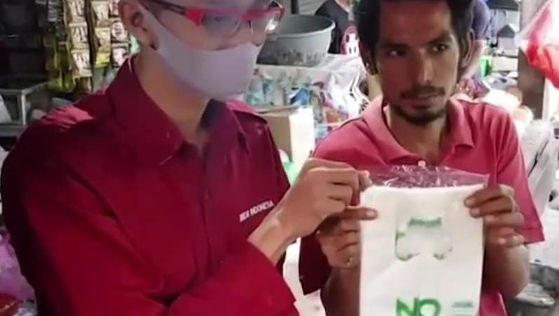 Larangan Plastik di Jakarta, Komite Pedagang Pasar Bagikan Kantong Berbahan Singkong, Rosyid: Kami Akan Produksi dan Jual
