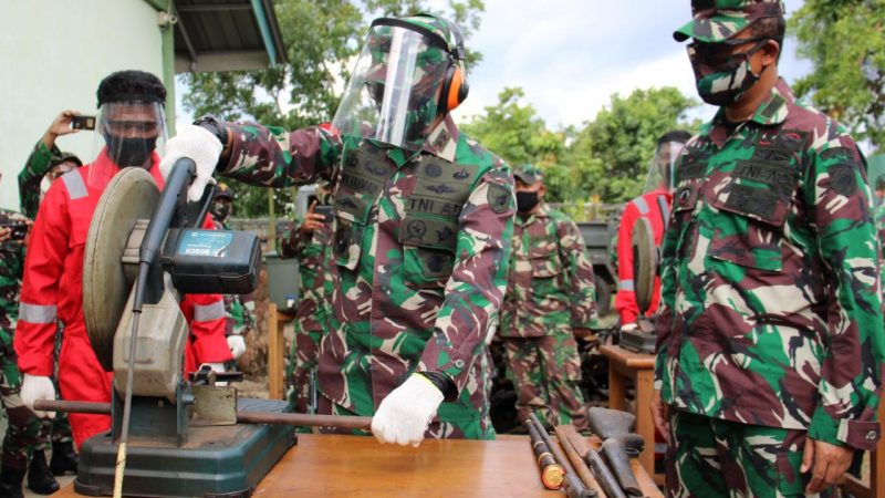 Pangdam XII/Tpr Pimpin Disposal 1.196 Pucuk Senjata Non Organik Hasil Operasi