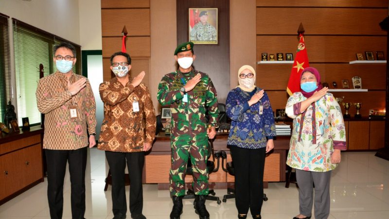 Head of Region BNI Malang Berkujung ke Pangdivif 2 Kostrad Malang