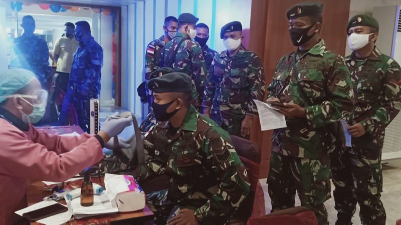Satgas Raider 300; Bakti Sosial dengan Kegiatan Donor Darah