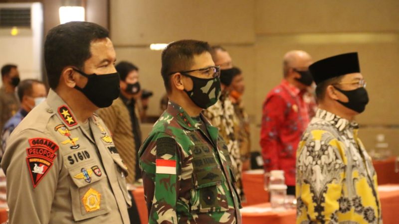Pangdam XII/Tpr, Ikuti Rakor Persiapan Pilkada Serentak 2020 Prov. Kalbar