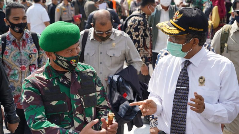 Cek Penanganan Covid-19 di Wilayah Kodam IX/Udy, Menko Polhukam RI Kunjungi NTB