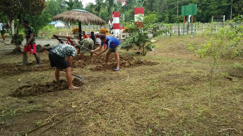 Satgas Bremoro Dukung Ketahanan Pangan Wilayah Perbatasan dengan Manfaatkan Lahan Kosong