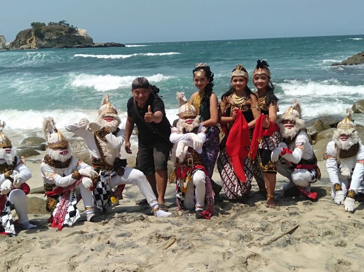 Oposisi Biner,   Antara Monodisiplin dan Multidisiplin