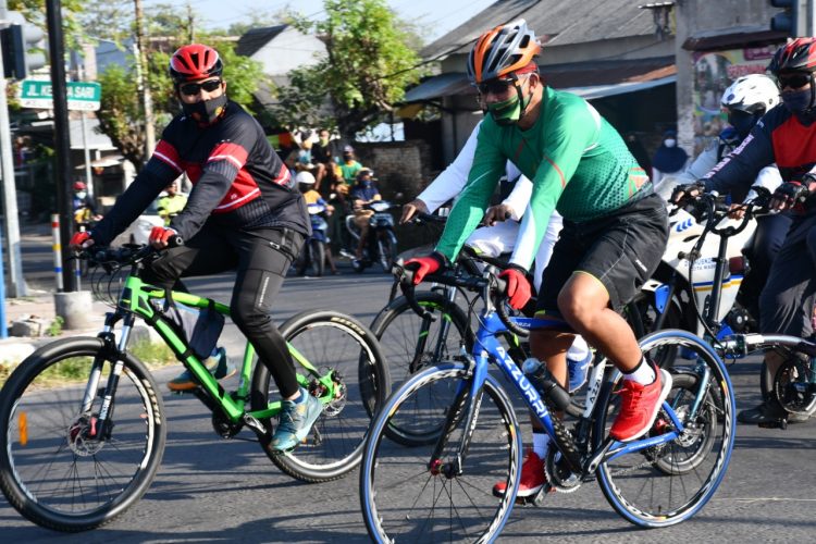 Danrem 081/DSJ Ikuti Event Latihan dengan Pendekar Gowes Up Hill 2020.