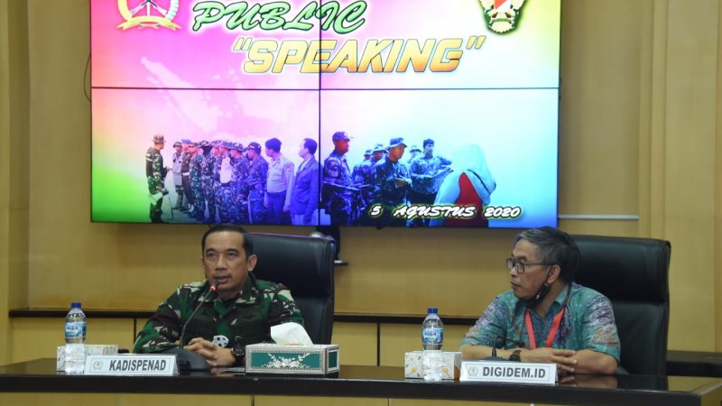 Dispenad Selenggarakan Pendidikan Public Speaking  Untuk Tingkatkan Kualitas SDM