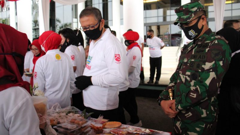 Dampingi Gubernur Kalbar, Pangdam XII/Tpr Tinjau Produk Olahan Pangan