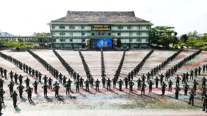 Pangdam XII/Tpr : Menjaga Perdamaian Dunia Kehormatan dan Tugas Mulia Prajurit TNI