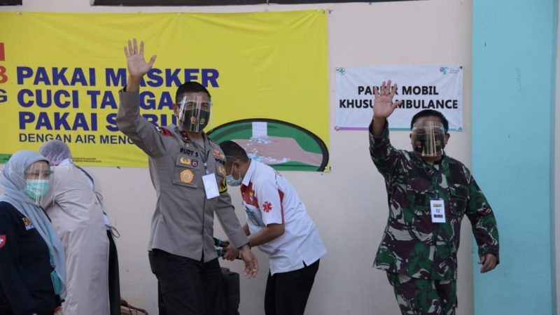 Pangdam III/Siliwangi Jadi Relawan Uji Klinis Vaksin Covid-19