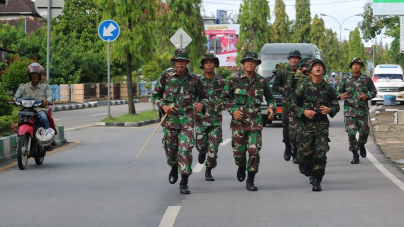 Sambut Personil Baru Kodim 0311/Pessel Gelar Tradisi Masuk Satuan