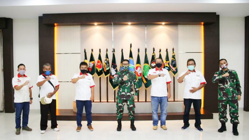 Kodam XII/Tpr Dukung IOF Kalbar Gelar Eksebisi Offroad