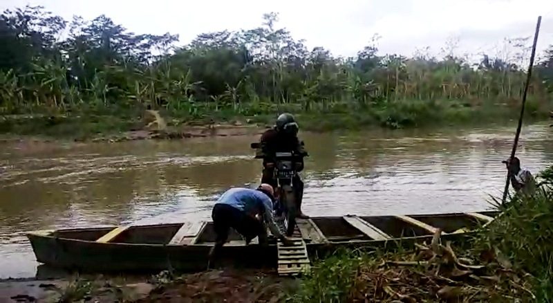 Jalan; TMMD Reguler Brebes Gebrakan Awal Membuka Keterisoliran Warga Kedung Kandri