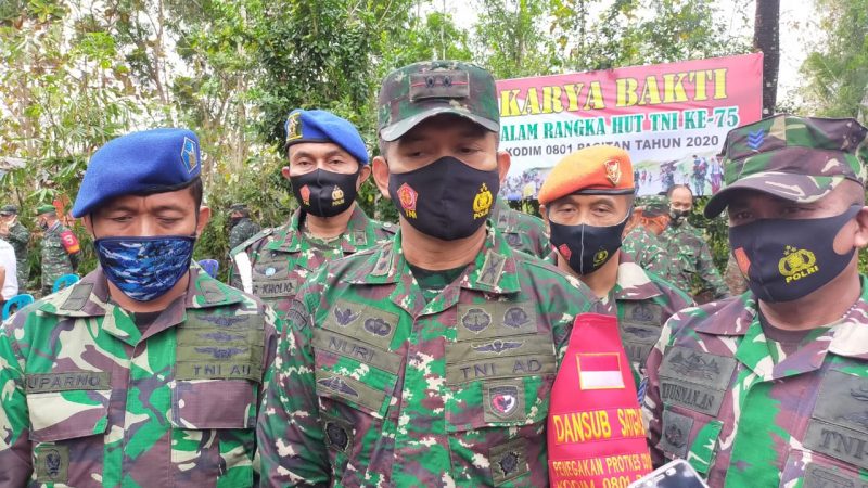 Karya Bakti Jambanisasi Dalam Rangka HUT Ke-75 TNI Tahun 2020.