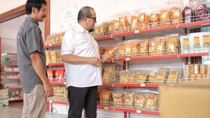 Bertahan Saat Pandemi, LaNyalla Apresiasi UMKM Kripik Singkong