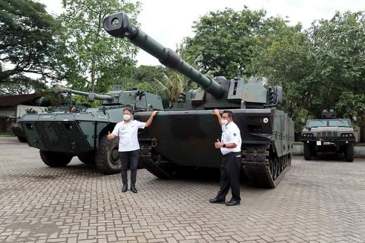Wakil Menteri BUMN 1 Kunjungi Pindad Tinjau Perkembangan Industri Pertahanan Nasional