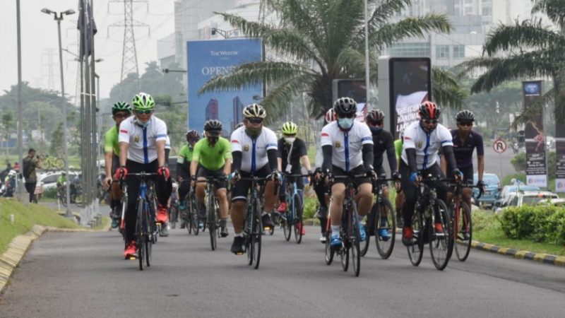 Ikuti Event Gowes di Surabaya, Danrem 081/DSJ Gelorakan Semangat Ojo Kendor