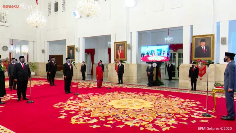 Presiden Jokowi Lantik Menteri dan Wamen Kabinet Indonesia Maju