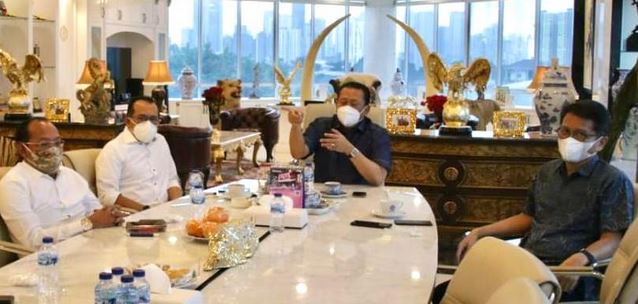 Bertemu Dirut Indofarma, Bamsoet Dorong Perbanyak Fasilitas Swab Drive Thru