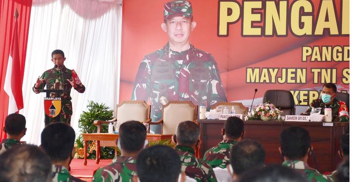 Kunker di Kodim 0801/Pacitan, Pangdam Ingatkan Anggotanya Untuk Tetap Disiplin Prokes