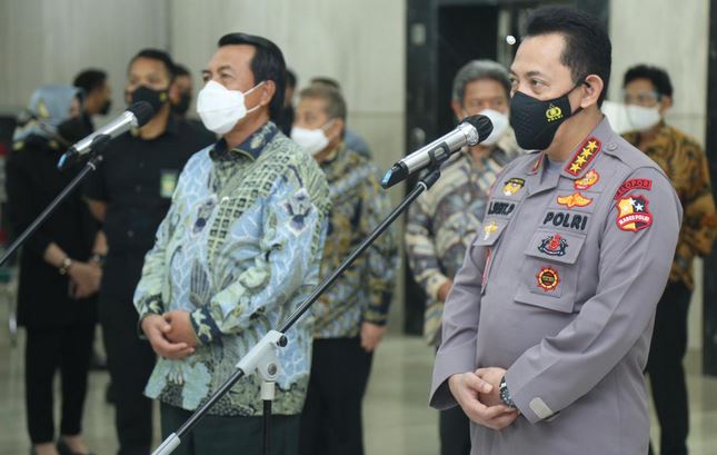 Kapolri Bahas Tilang Elektronik, Saat Silaturahmi ke Mahkamah Agung