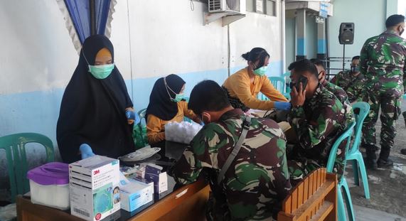 Sebelum Lakukan Donor, Anggota Kodim 1011/KLK Melakukan Pendaftaran Ulang