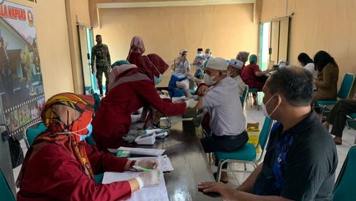 Vaksinasi Tahap II Purnawirawan, Warakawuri dan KBT