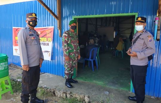 Koptu M. Sidiq Pantau Vaksinasi Tahap I