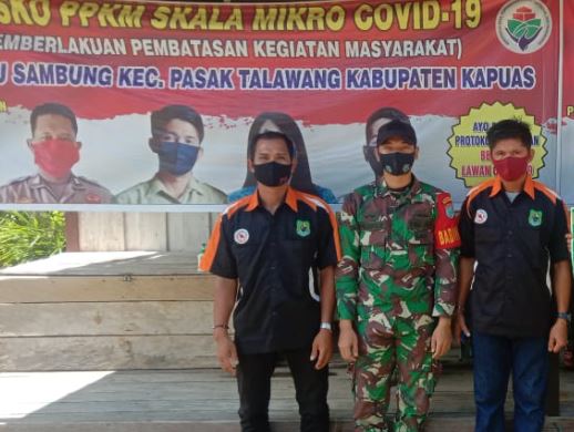 Babinsa Pujon Monitoring Desa Tangkal Covid-19