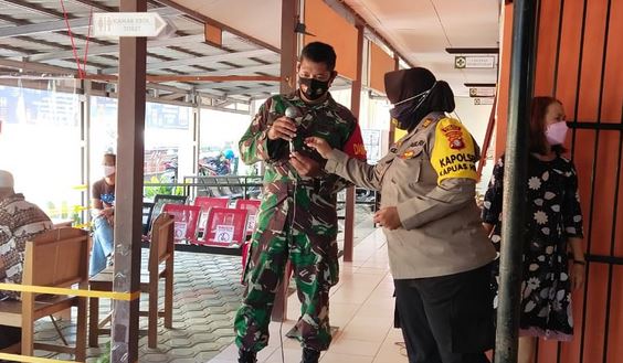 Wilayah Koramil 13/Pandih Batu Laksanakan Monitoring Pelaksanaan Vaksin Sinovac