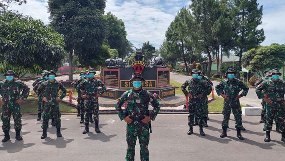 Langkah Tegap Pasukan Batalyon 125/Simbisa Menuju Medan  Juang  TMMD ke-111 Kodim 0212/TS
