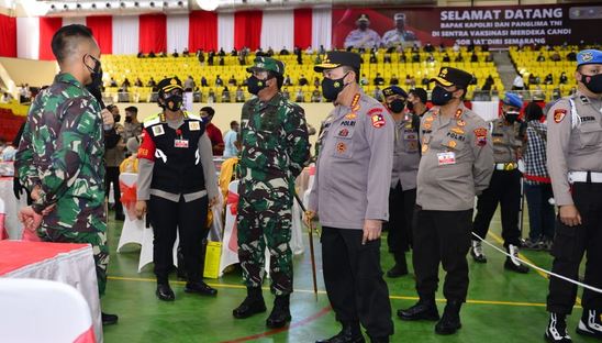 Kapolri : Momentum HUT RI  Upaya Percepat Vaksinasi