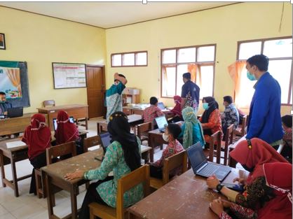 Mahasiswa PPL  STKIP PGRI Kelompok 6, Giat  Pendampingan AKM di  SDN 2 Candi