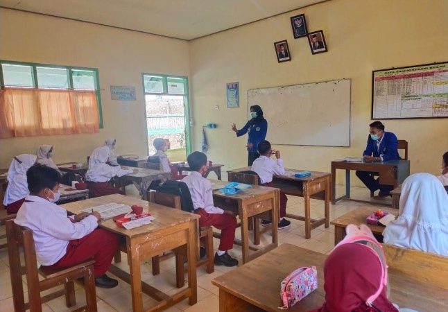 Kegiatan Pekan 5 Pembelajaran Tatap Muka (PTM)  SD Negeri 2 Candi, Pacitan