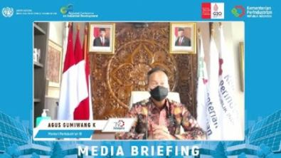 Memperin Paparkan Hambatan Industri 4.0,  Keberlanjutan dan Bahan Baku