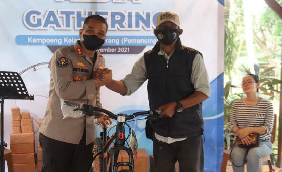 Media Gathering Polda Banten Beri Penghargaan Kepada Mitra dan Personel Berprestasi