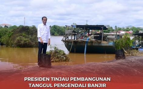 Presiden Jokowi Tinjau Pembangunan Tanggul Pengendali Banjir di Ladang, Sintang