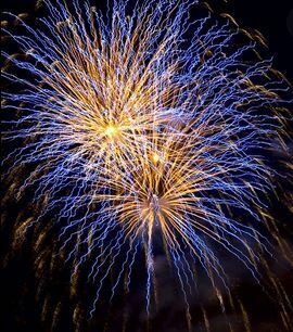 Kembang Api Metaverse, Realitas Imitasi  dalam Dunia Digital Masa Depan