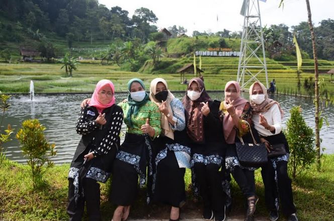 Wisata Sawah Sumber Gempong Trawas Mojokerto