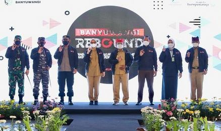 Bupati Banyuwangi Ipuk Fiestiandani Meluncurkan Program “Banyuwangi Rebound”