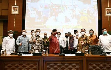 Realisasi Pendapatan Negara Mampu Tumbuh Rp. 2.003,1 T atau 114,9 % dari Target  APBN 2021