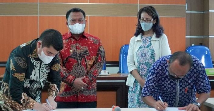 Bupati Kampar Catur Sugeng Susanto Saksikan Penandatanganan MoU dengan Direktorat PKM UGM