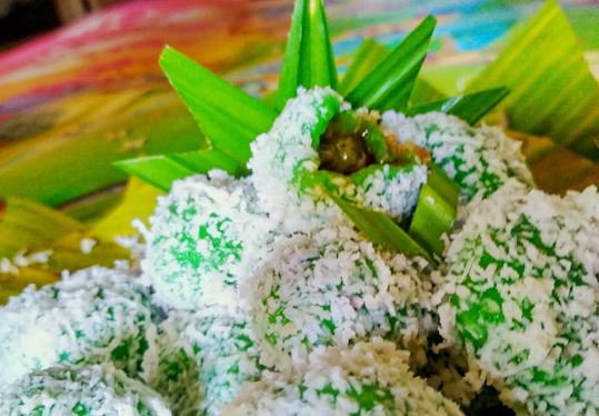 Kue Tradisional Pacitan “Klepon” Sejuta Rasa dan Kenangan
