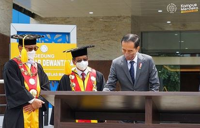 Presiden RI Meresmikan Gedung Tower UNS “Ki Hajar Dewantara” saat Dies Natalis Ke-46